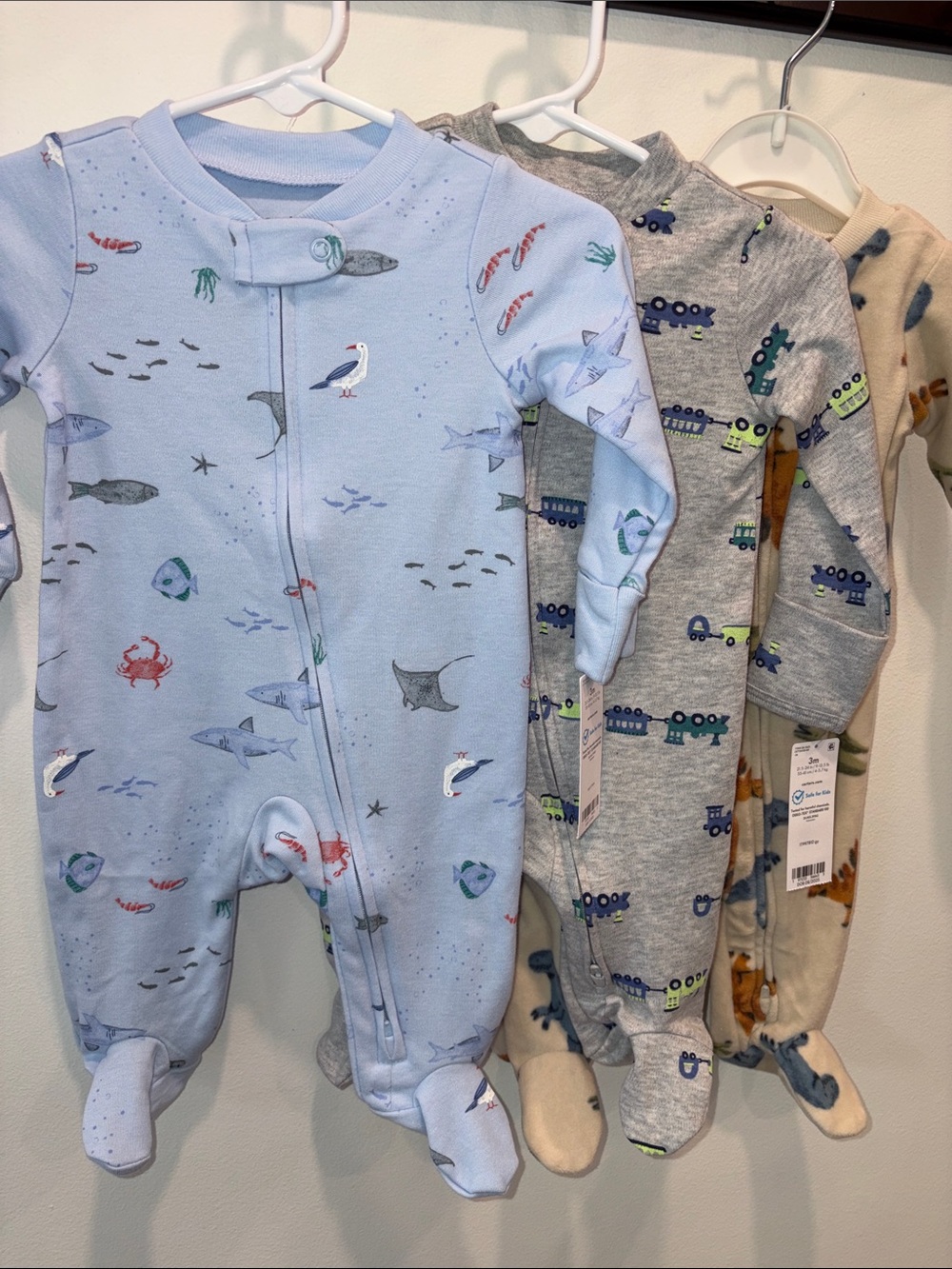 Assorted Carter’s Sleepers - Picture 10 of 10